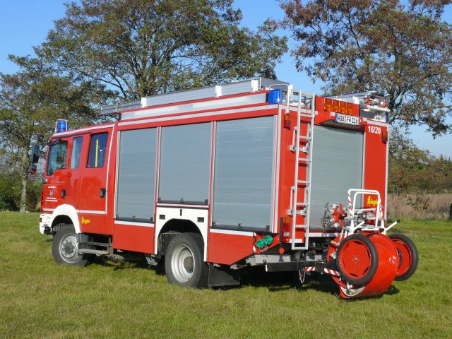 Das fertig ausgerüstete Hilfeleistungs-Löschgruppenfahrzeug HLF 20/16, Foto: Freiwillige Feuerwehr Heiligendorf