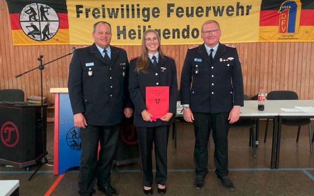 Beförderungen durch den Ortsbrandmeister, Foto: Freiwillige Feuerwehr Heiligendorf