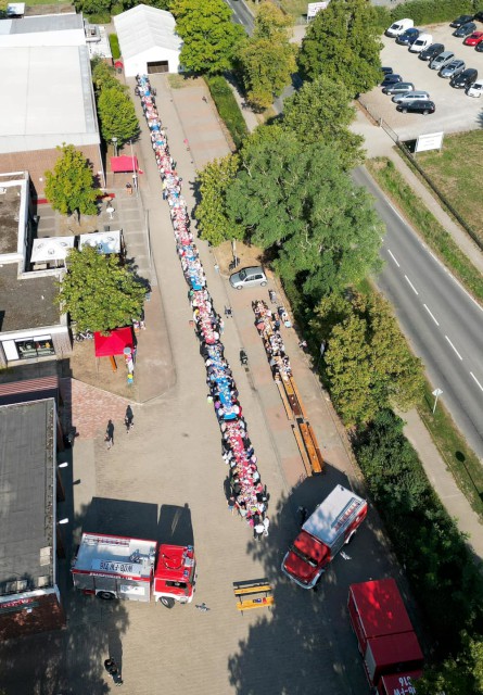 Eine imposante Tafel, Foto: Freiwillige Feuerwehr Heiligendorf