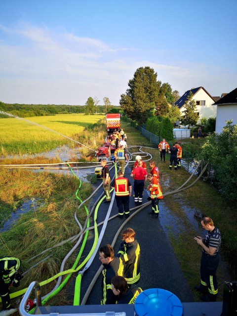 Einsatz 20: Am östlichen Ortsrand von Dibbesdorf, Foto: Freiwillige Feuerwehr Wolfsburg