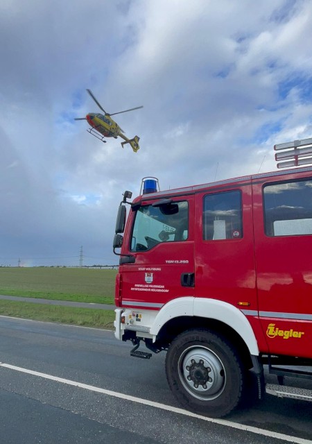 Einsatz 28 / 2023, Verkehrsunfall - eingeklemmte Person, Foto: Freiwillige Feuerwehr Heiligendorf