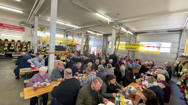 Grünkohlwanderung - Guten Appetit!, Foto: Freiwillige Feuerwehr Heiligendorf