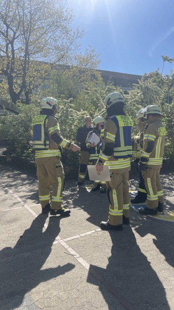 Übung des Löschzugs Süd in der Grundschule Hasenwinkel in Neindorf, Foto: Freiwillige Feuerwehr Heiligendorf