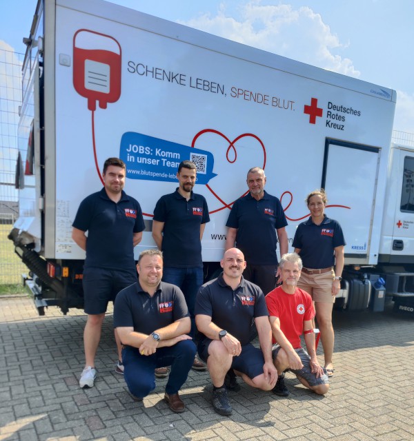 Gemeinsame Blutspende von KameradInnen der FFH, Foto: Freiwillige Feuerwehr Heiligendorf