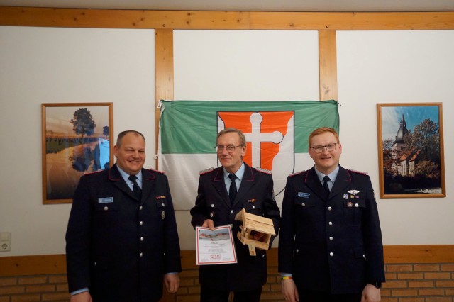 JHV: Verabschiedung in die Altersabteilung, Foto: Freiwillige Feuerwehr Heiligendorf