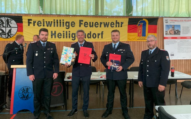 Dienstversammlung 2022: Verabschiedung des alten und Neuwahl des neuen Gruppenführers der 1. Gruppe, Foto: Freiwillige Feuerwehr Heiligendorf