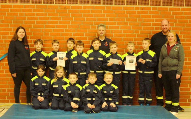 Bei den Indoorgames 2024 der Kinderfeuerwehren errangen die Schunterfunken die Plätze 3 und 4, Foto: Freiwillige Feuerwehr Heiligendorf