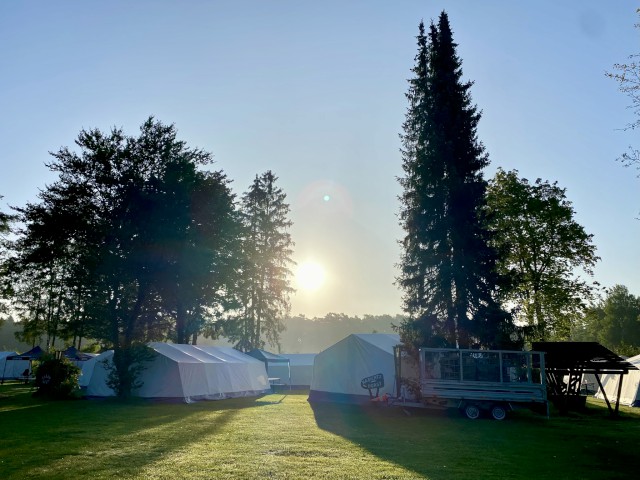 Sonnenaufgang über dem Zeltlager, Foto: Freiwillige Feuerwehr Heiligendorf