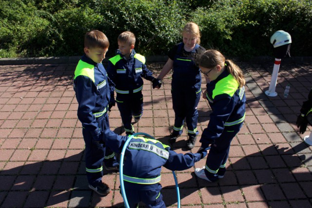 Spiel ohne Grenzen der Wolfsburger Kinderfeuerwehren in Vorsfelde, Foto: Freiwillige Feuerwehr Heiligendorf