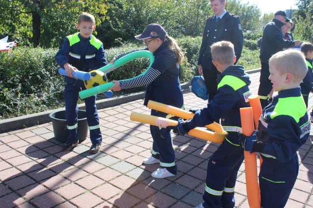 Spiel ohne Grenzen der Wolfsburger Kinderfeuerwehren in Vorsfelde, Foto: Freiwillige Feuerwehr Heiligendorf