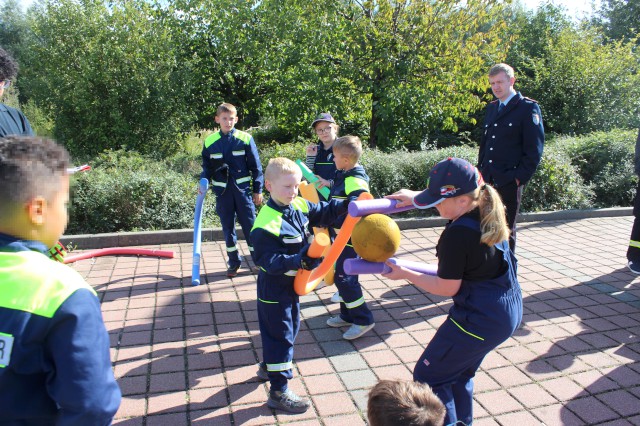 Spiel ohne Grenzen der Wolfsburger Kinderfeuerwehren in Vorsfelde, Foto: Freiwillige Feuerwehr Heiligendorf