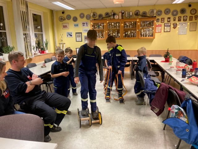 Weihnachtsfeier der Schunterfunken, Foto: Freiwillige Feuerwehr Heiligendorf